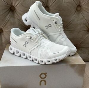 On Cloud 5 Shoes Undyed Color Sneakers For Women New Hot Trending 2024